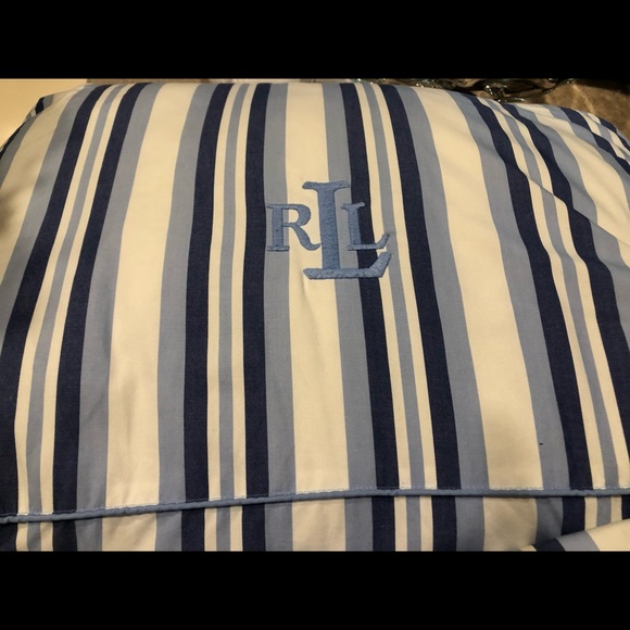 Ralph Loren Down comforters and matching sheets, - Picture 2 of 8